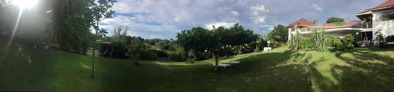 Villa Exodus Retreat Runaway Bay